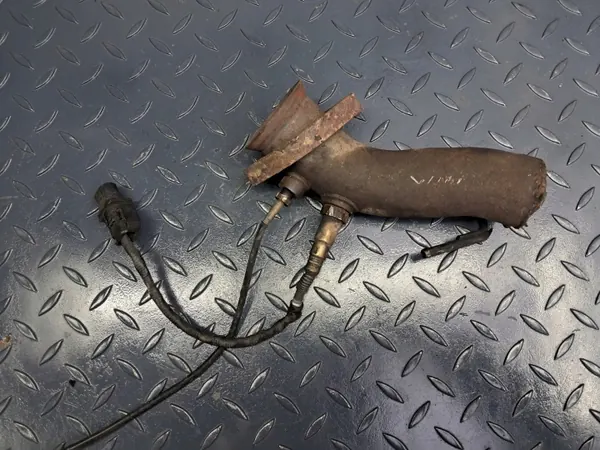 Début échappement sonde Lambda BMW OE M47 E60 520d image 4