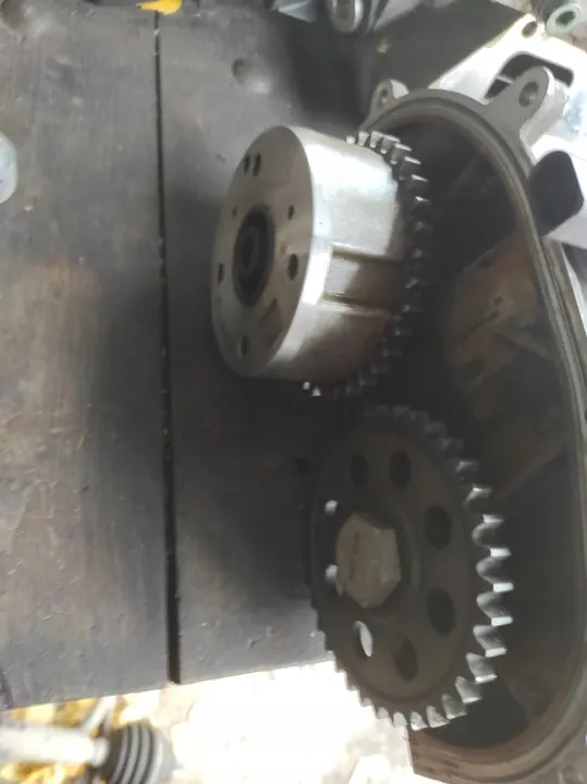 Cabeza de motor VOLKSWAGEN GOLF V 1.6 16V FSI 03C103358F image 3