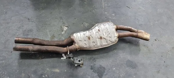 Audi OE Demper OEM 8W0253411C - Gebruikt image 2