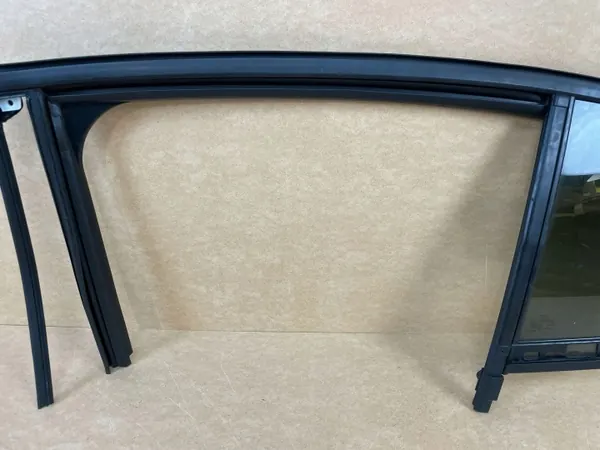 Raamrubber CVASAC JX7BN25825A Linker achterdeur Ford Focus image 3