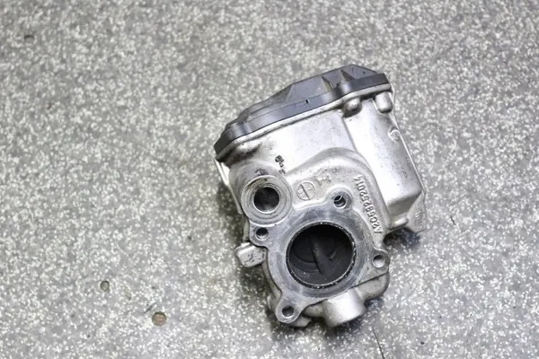 VÁLVULA EGR MERCEDES SPRINTER 2.2 CDI A6511400060 image 2