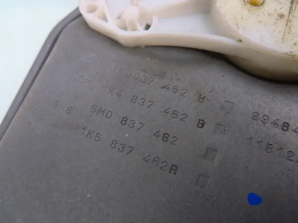 Elevador de vidro dianteiro direito VW Golf V 1K3837462B image 3