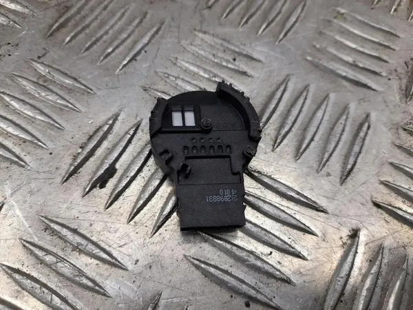 Capteur de pluie Chevrolet Corvette 2015 OEM 22898831 image 1