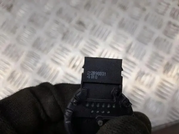 Capteur de pluie Chevrolet Corvette 2015 OEM 22898831 image 4