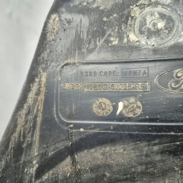 Tanque AdBlue Ford OEM JB3G-5J228-BF JU5A-5J229-AB image 3