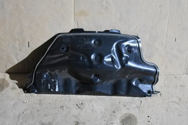 Cobertura de parede OEM A1676202103 Mercedes W167 image 2