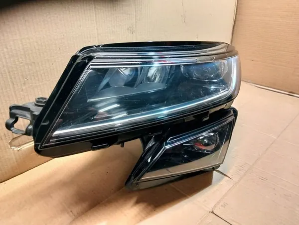 Farol FULL LED Esquerdo Skoda Kamiq 2021 OEM 566941015H image 3