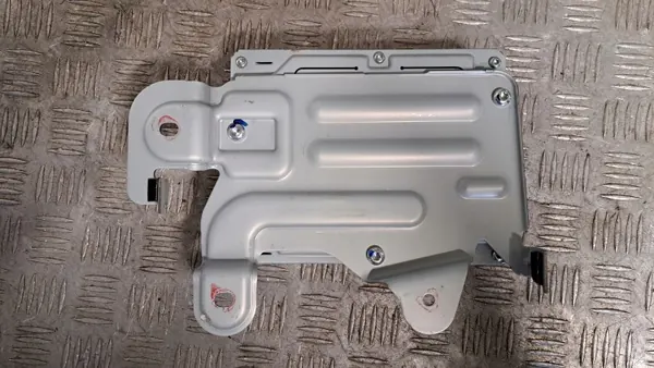 Pompe de direction Ford Mustang OEM HR3T-18T806-AA image 4