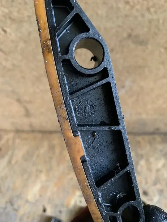 Audi A6 3.0 TDI jakohihnan ohjain 059109507K image 6