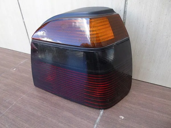 Höger Bakljus VW Golf III GT GTI image 2