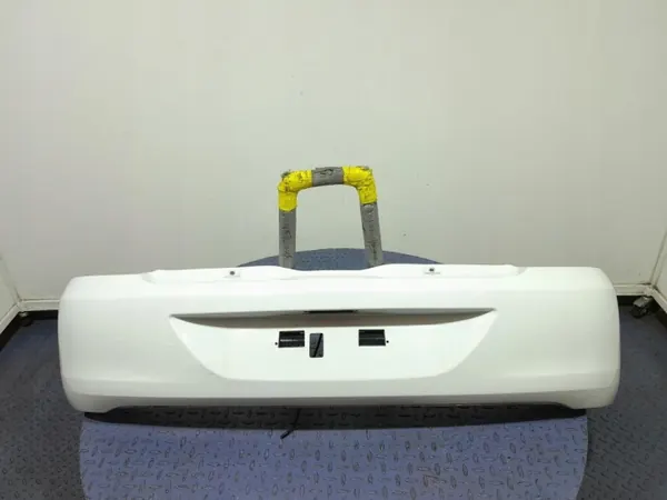 Para-choques traseiro Renault OE OEM Lochow-329180- Usado image 2