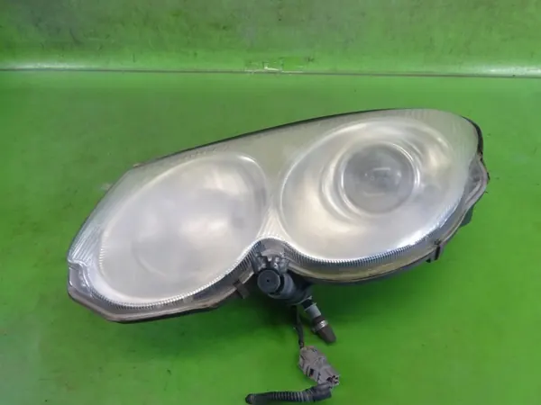 Linker koplamp OEM 04780003AD voor Chrysler 300M image 2