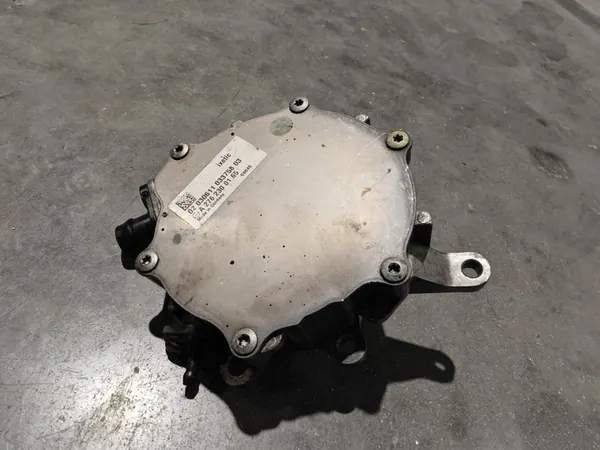 VACUUM PUMP A2762300165 MERCEDES-BENZ 4.7 V8 image 2