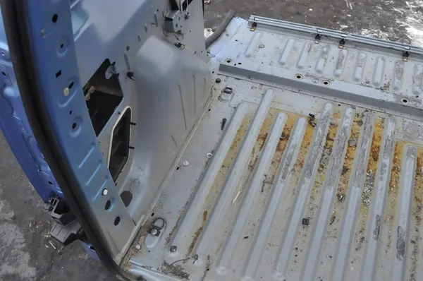 CITROEN BERLINGO II Left Rear Fender image 3