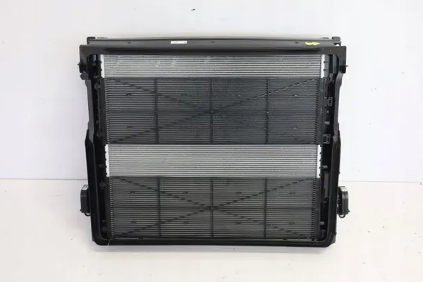 BMW Kühlerlüfter OEM 5A18804MWGK - Gebraucht image 2
