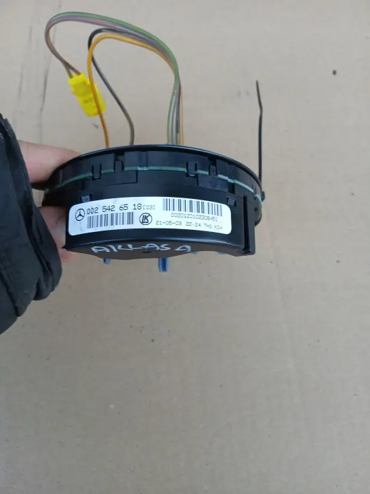 Mercedes-Benz A W168 Snelheidssensor OEM 0025426518 image 3