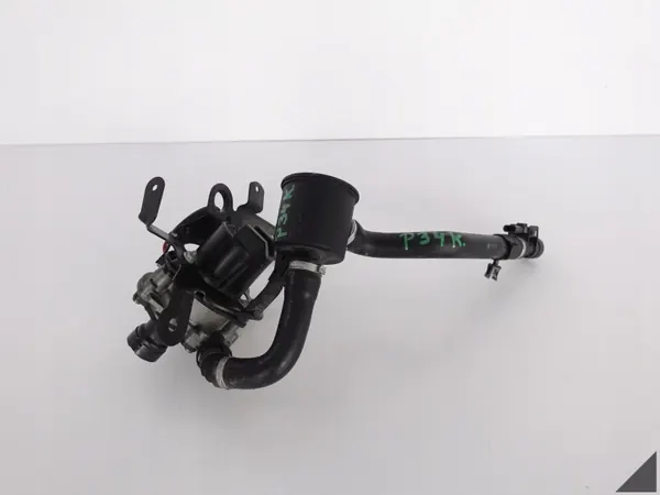 OEM 079959231C Suporte e Bomba de Ar Secundário image 2