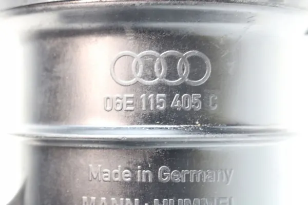 VW Touareg Oliefilterhuis OEM 06E115405C image 10