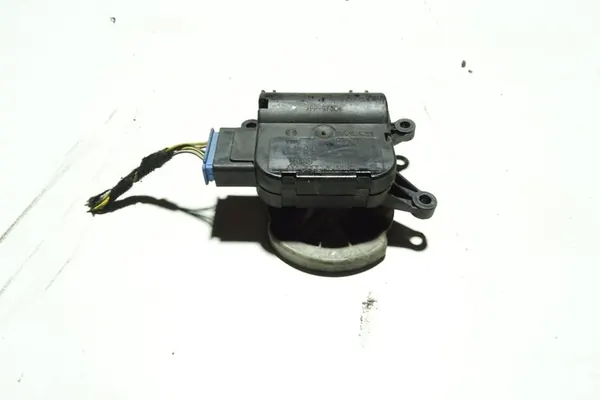 Verzamelklep Motor AUDI A4 2.5L Diesel image 3