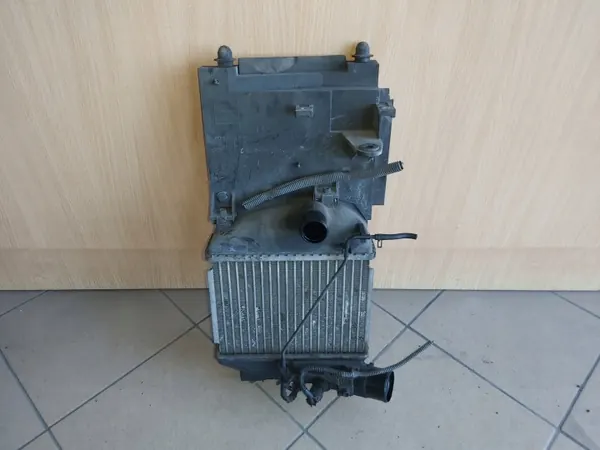 Ilmajäähdytin Toyota IQ 1.4 D4D OEM TOYOTA IQ 1.4 D4D INTERCOOLER image 2