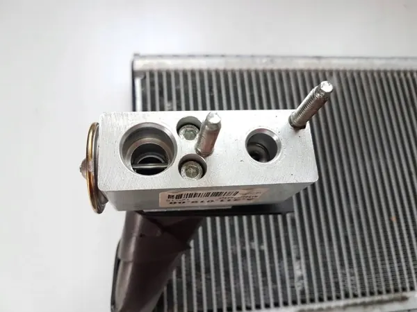 Peugeot 3008 II airco verdamper OEM J2842 - Gebruikt image 5
