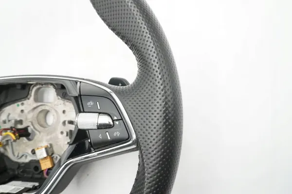 Volante de Couro OEM 5E3419093AM para Skoda Octavia MK4 image 9