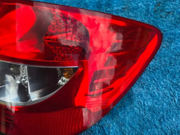 Lanterna traseira direita RENAULT THALIA/SYMBOL II, 10.08-10.13 OEM image 3