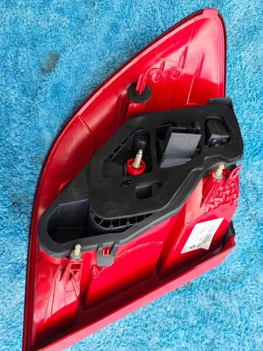 Lanterna traseira direita RENAULT THALIA/SYMBOL II, 10.08-10.13 OEM image 5