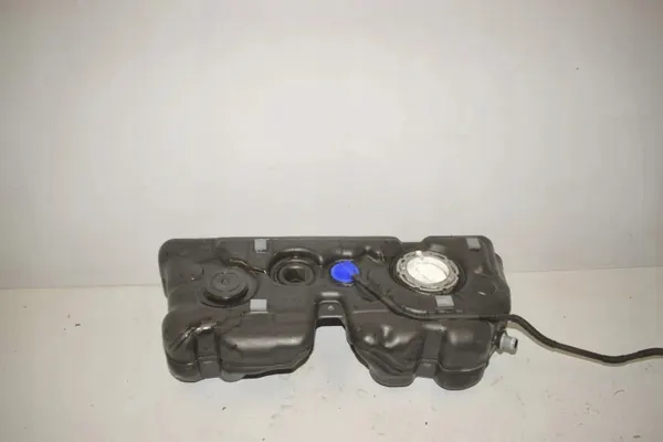 BMW X1 F48 Brandstoftank OEM 7453431 - Diesel image 2