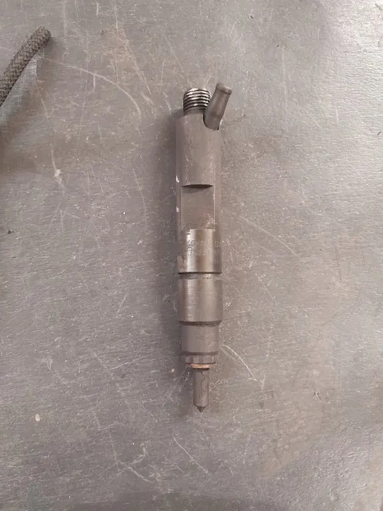 Iniettore Vw Transporter T4 2.5 Tdi 074130201L image 7