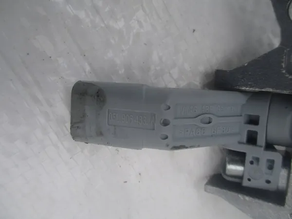 Tiiviste Anturi Audi A6 C8 A4 B9 A5 Q5 II 2.0TDI image 4