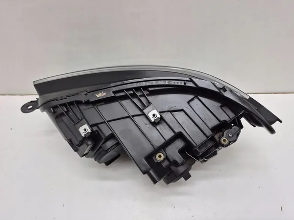 VW T6 Farol Dianteiro Direito image 2