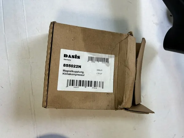 Embrayage électromagnétique AKS Dasis, compresseur AC OEM 855022N image 2