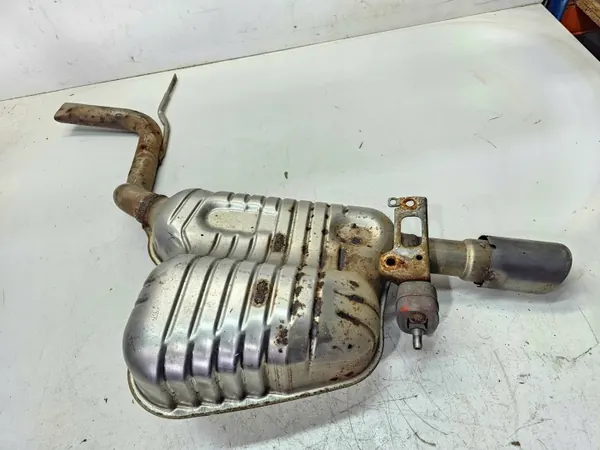 Pakoputken Vaimennin Audi A6 C6 Quattro OEM 4F0253611S image 7