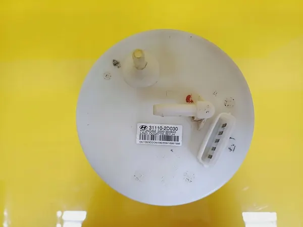 Bomba de Combustível Hyundai Coupe II 2.0B 31110-2D030 image 2