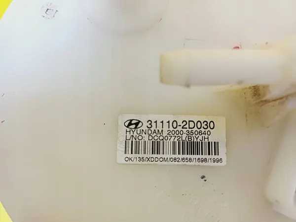 Bomba de Combustível Hyundai Coupe II 2.0B 31110-2D030 image 3
