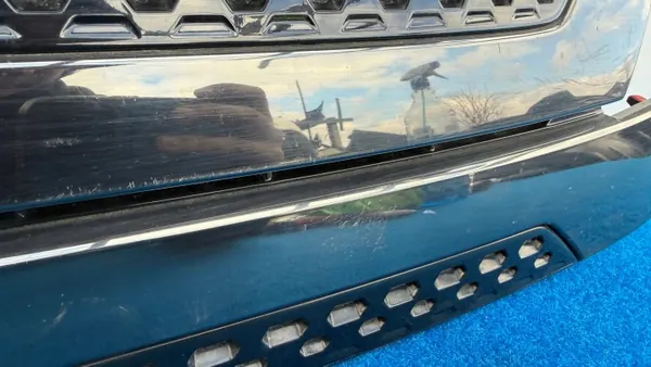 Mitsubishi Outlander 3 Frontgitter OEM 7450B298 image 3