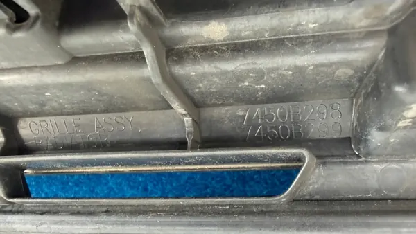 Mitsubishi Outlander 3 Frontgitter OEM 7450B298 image 6