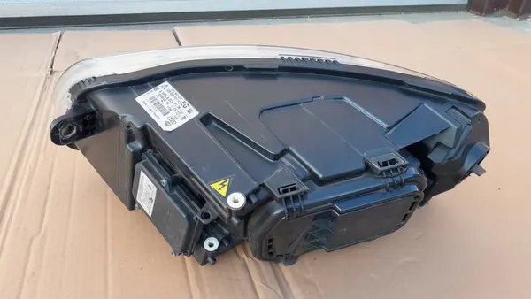 Rechtes Bixenon-Scheinwerfer Hella Audi A6 C6 2015 image 5