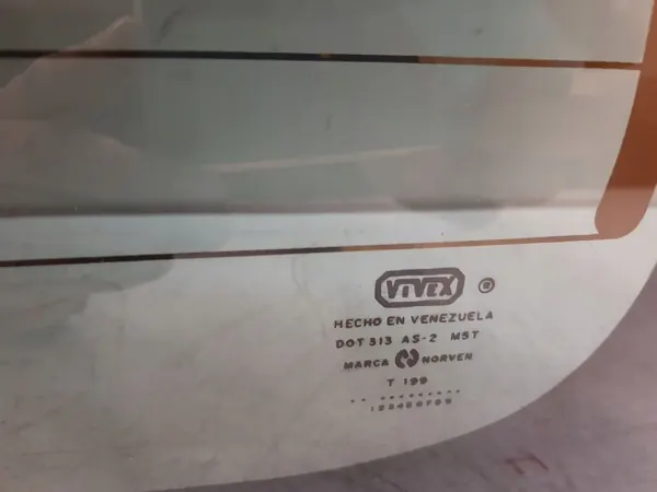 Cristal de portón Lincoln Navigator OEM MAM15152 image 4