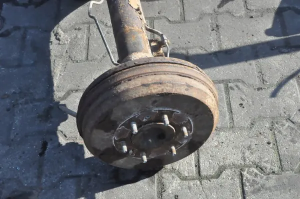 OEM 408564 Taka-akselin jousituspalkki Isuzu Rodeo D-Max image 5