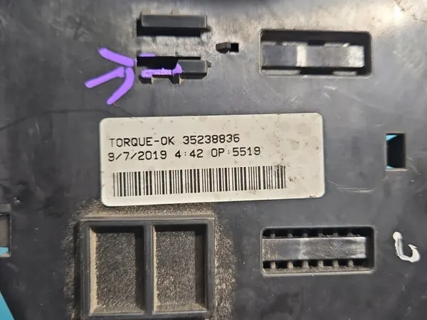 Sulakelaatikko OEM 35238836 Peugeot 508 II:lle image 5