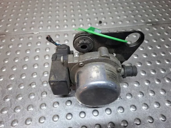 Jarrupumppu OEM S26372679 VW Polo V 6R:lle image 3