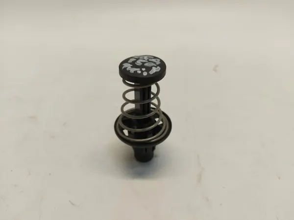 Mercedes EQA 250+ W243 Déclencheur de capot OEM A1778803100 image 2