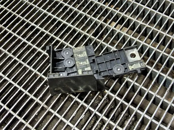 Câblage d'alimentation Ford Turneo Courier image 1