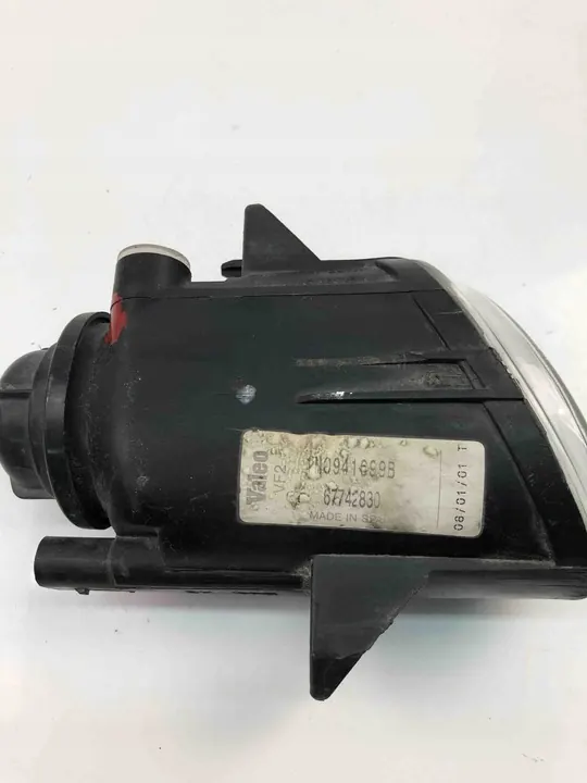 Farol de nevoeiro esquerdo original SEAT Toledo II image 4