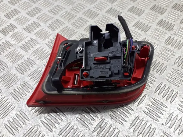 Luz trasera izquierda Audi A6 C6 3.0 TDI quattro image 3