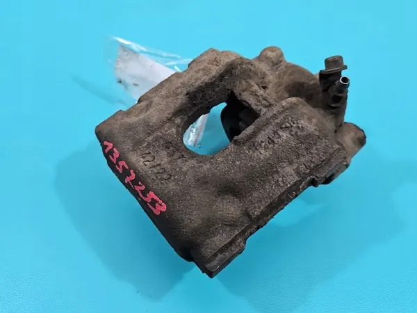 Pinza Trasera Derecha BMW Usada OEM IMPRK1358253 image 2