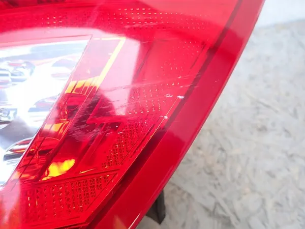 Rechter Achterlicht Mercedes C-Klasse 204 Kombi 2011-2014 image 2