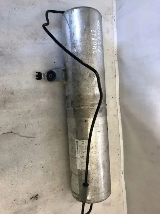 Réservoir d'air Porsche OEM 970358155 pour Panamera 4.8L image 3